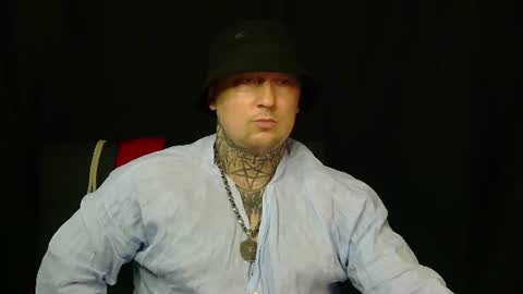 Snapshot of devilwithtats chatting on 11, 7, 2026 Lucian online show from 11, 7, 2026