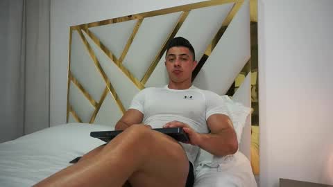 Devin Hunter online show from 2, 10, 2025