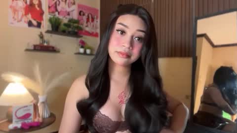 Devine Greyson online show from 9, 3, 2026