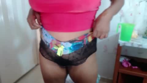 Snapshot of devorasexy2 chatting on 13, 9, 2025 Devora.. online show from 13, 9, 2025