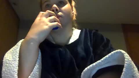 Snapshot of devykitten2018 chatting on 30, 1, 2025 devykitten online show from 30, 1, 2025