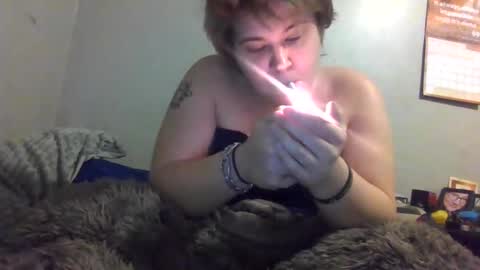 Snapshot of devykitten2018 chatting on 17, 11, 2025 devykitten online show from 17, 11, 2025