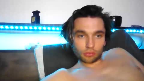 devyy333 online show from 6, 3, 2026