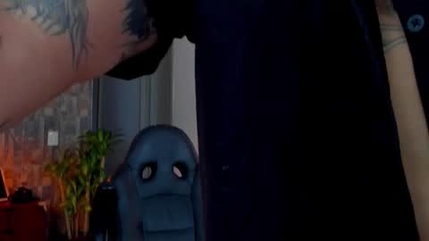 JULIAN online show from 30, 11, 2025