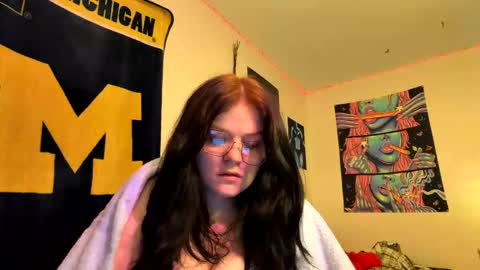 dezzydez354 online show from 20, 2, 2026