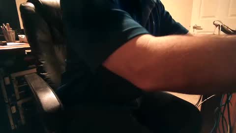 Snapshot of dfwgonewrong chatting on 10, 3, 2025 dfwgonewrong online show from 10, 3, 2025