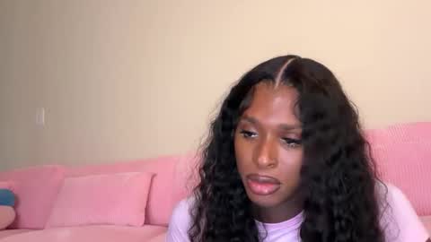 Dolly online show from 3, 12, 2025