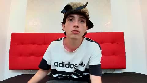 Snapshot of dia_fax18 chatting on 16, 9, 2025 online show from 16, 9, 2025