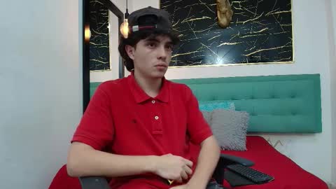 Snapshot of dia_fax18 chatting on 15, 10, 2025 online show from 15, 10, 2025