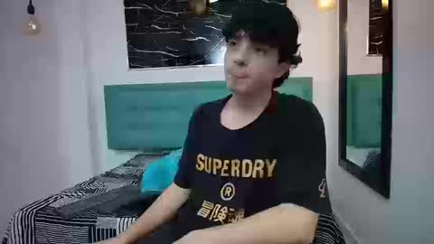 Snapshot of dia_fax18 chatting on 27, 10, 2025 online show from 27, 10, 2025