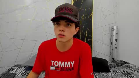 Snapshot of dia_fax18 chatting on 30, 10, 2025 online show from 30, 10, 2025