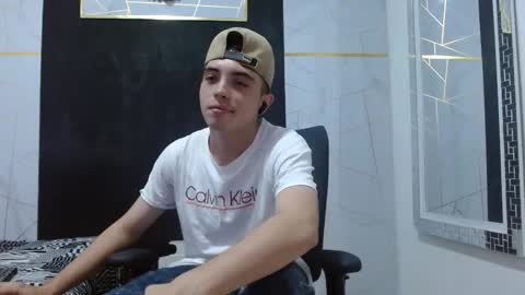 Snapshot of dia_fax18 chatting on 12, 1, 2026 online show from 12, 1, 2026