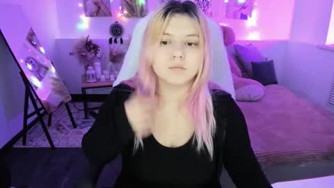 Dia online show from 10, 3, 2026