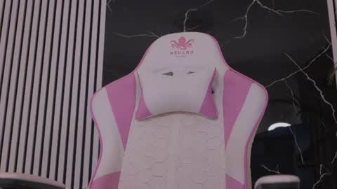 Snapshot of diamond_ava_ chatting on 12, 7, 2026 Thea online show from 12, 7, 2026