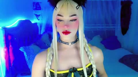 Snapshot of diamond_hott1 chatting on 15, 1, 2025 AmayaGirl online show from 15, 1, 2025