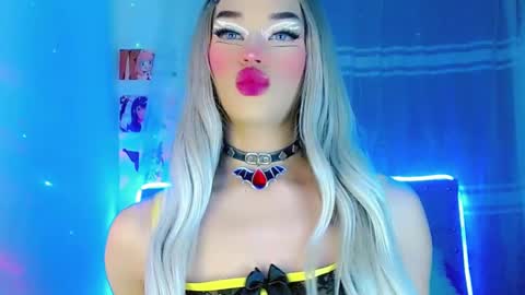 Snapshot of diamond_hott1 chatting on 21, 2, 2025 AmayaGirl online show from 21, 2, 2025