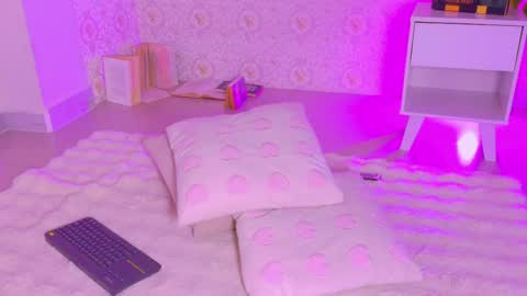 Snapshot of diamond_pierce chatting on 14, 5, 2026 Diamond online show from 14, 5, 2026