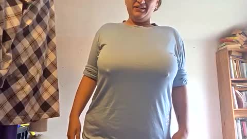 Snapshot of diamond_tease chatting on 29, 11, 2025 diamond_tease online show from 29, 11, 2025