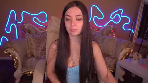 Snapshot of diamondeyeess chatting on 11, 10, 2025 Sasha online show from 11, 10, 2025