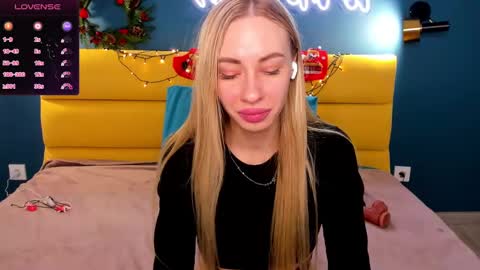 Snapshot of diana_garrett chatting on 15, 12, 2024 Diana  online show from 15, 12, 2024