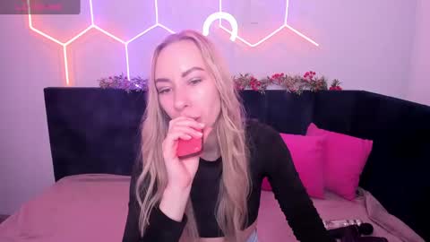 Snapshot of diana_garrett chatting on 29, 12, 2024 Diana  online show from 29, 12, 2024