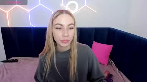 Snapshot of diana_garrett chatting on 13, 2, 2025 Diana  online show from 13, 2, 2025