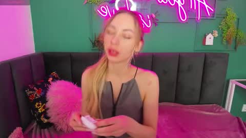 Diana  online show from 15, 1, 2026