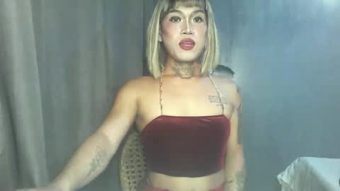 Snapshot of diana_hugex chatting on 16, 12, 2025 kak sakir online show from 16, 12, 2025