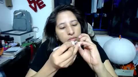 Snapshot of diana_rogu chatting on 23, 10, 2025 diana_rogu online show from 23, 10, 2025