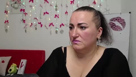 Snapshot of dianamgg chatting on 21, 4, 2026 Diana online show from 21, 4, 2026