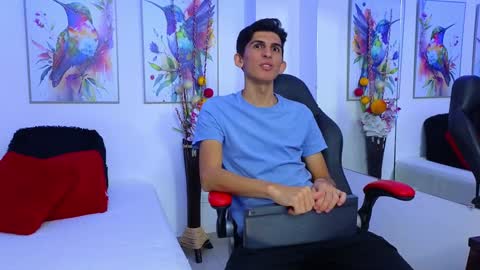 Snapshot of dianayleo chatting on 11, 12, 2024 Ana Leo online show from 11, 12, 2024