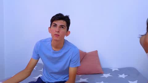 Snapshot of dianayleo chatting on 26, 1, 2025 Ana Leo online show from 26, 1, 2025