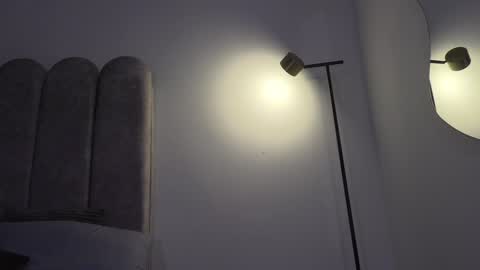 Snapshot of dianne_nanatzu chatting on 8, 2, 2025 Melania - online show from 8, 2, 2025