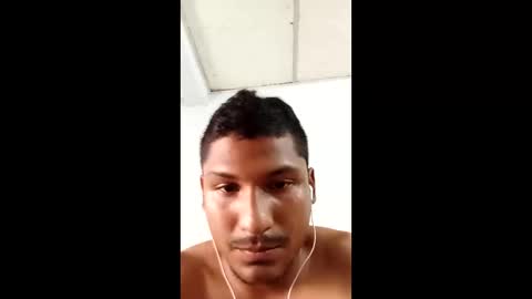 Snapshot of dick774369 chatting on 6, 1, 2025 dick774369 online show from 6, 1, 2025