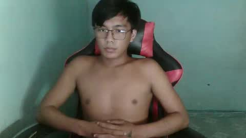 Snapshot of dickbigben chatting on 19, 12, 2025 Ben and Christy online show from 19, 12, 2025