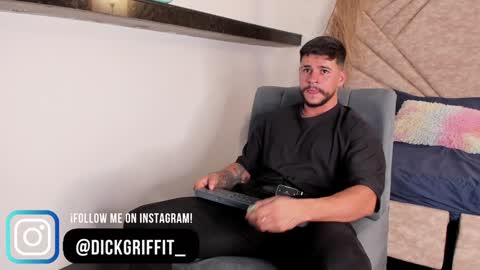 Snapshot of dickgriffith chatting on 17, 1, 2025 Dick Griffith online show from 17, 1, 2025