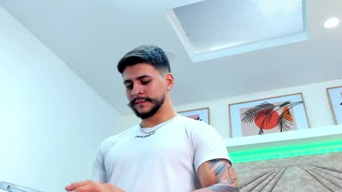 Snapshot of dickgriffith chatting on 6, 2, 2025 Dick Griffith online show from 6, 2, 2025