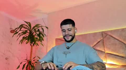 Snapshot of dickgriffith chatting on 28, 9, 2025 Dick Griffith online show from 28, 9, 2025