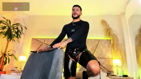 Snapshot of dickgriffith chatting on 1, 11, 2025 Dick Griffith online show from 1, 11, 2025