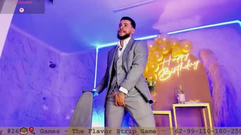 Snapshot of dickgriffith chatting on 28, 11, 2025 Dick Griffith online show from 28, 11, 2025