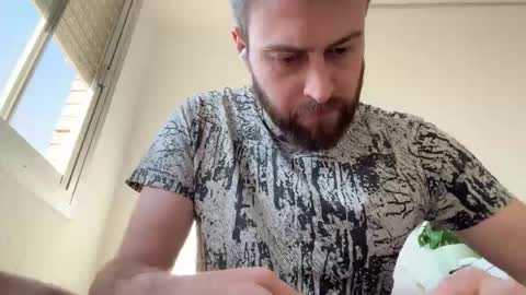 Im Julian  all cum shot videos here    online show from 21, 5, 2026