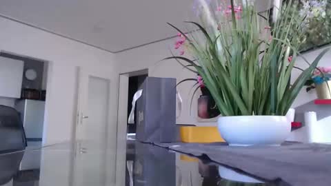 squirtcock online show from 11, 1, 2026