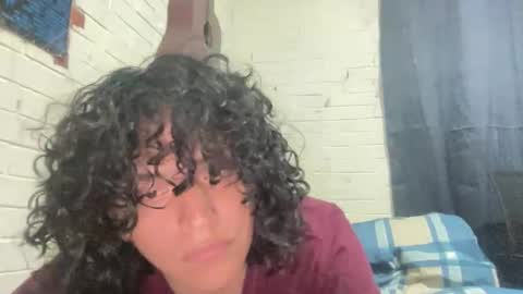 Snapshot of dieciochocentimetross chatting on 29, 5, 2026 dieciochocentimetross online show from 29, 5, 2026