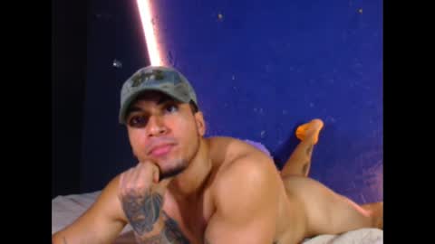 Snapshot of diego__cruz chatting on 21, 2, 2025 Diego online show from 21, 2, 2025