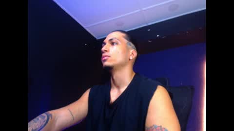 Snapshot of diego__cruz chatting on 23, 2, 2025 Diego online show from 23, 2, 2025