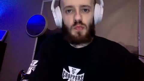 Snapshot of digbicknik chatting on 17, 2, 2025 digbicknik online show from 17, 2, 2025