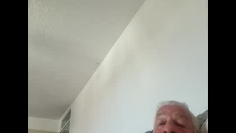 Snapshot of dijoho123 chatting on 17, 5, 2026 dijoho123 online show from 17, 5, 2026