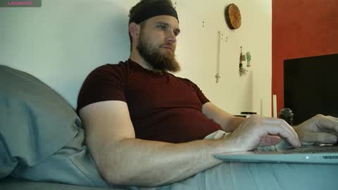 Daddy online show from 16, 12, 2025