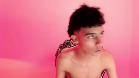 dikey_18 online show from 8, 2, 2025