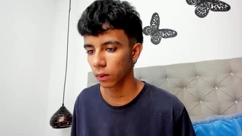 dikey_18 online show from 14, 2, 2025